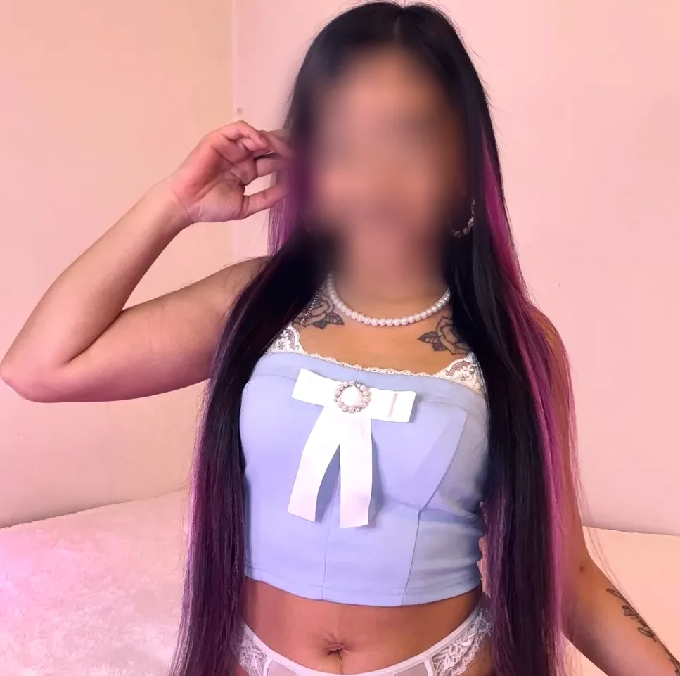 Dilara, 28